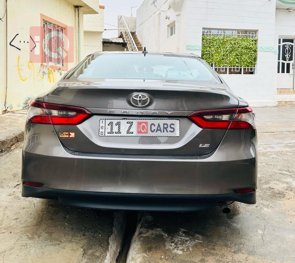 تۆیۆتا کامری